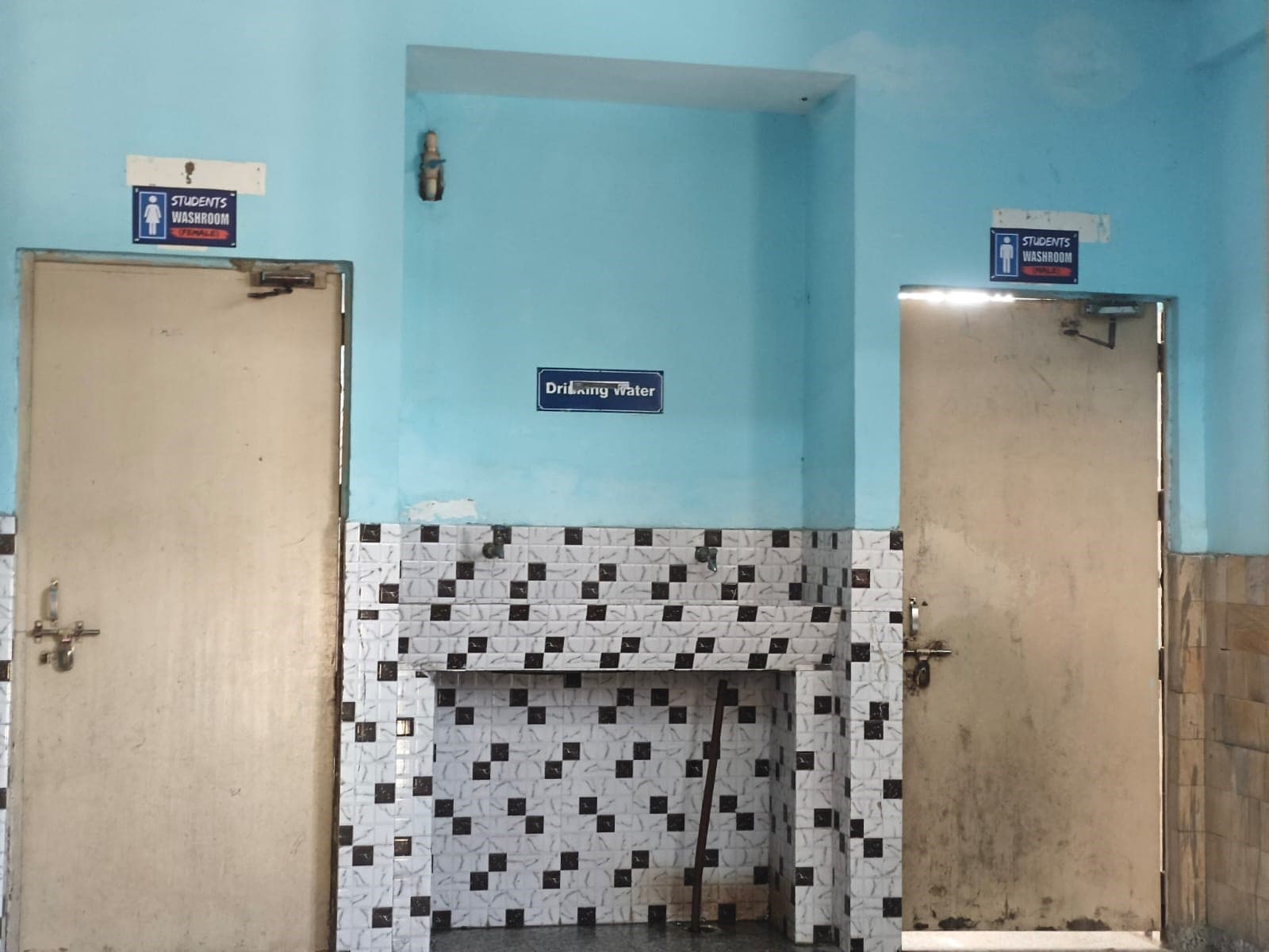 NIET Noida Academic Building photo 32